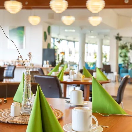 Roomingtons Karoli Otel Waldkirchen