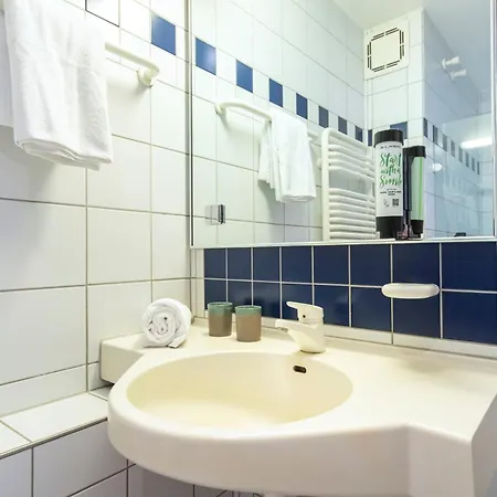 Roomingtons Karoli Waldkirchen