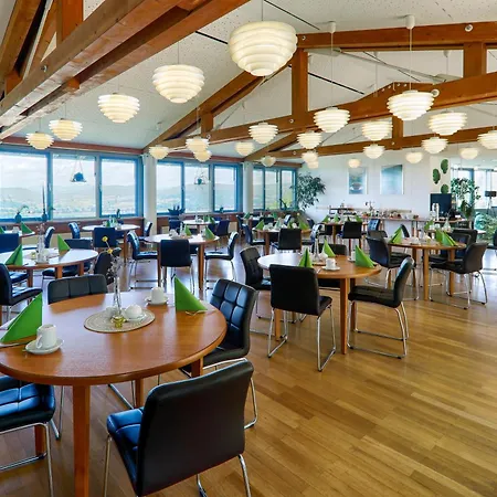 Hotel Michel Karoli 3*