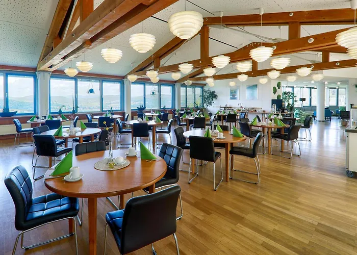 Hotel Michel Karoli 3*